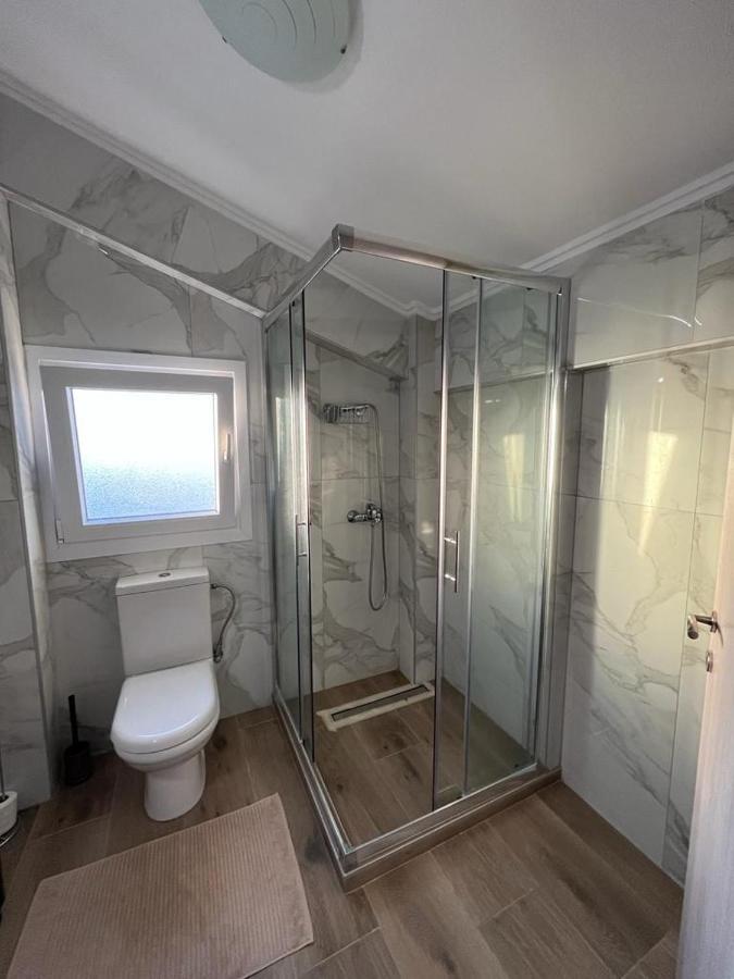 Blue Fish Luxury Villa Nikiti  Ngoại thất bức ảnh